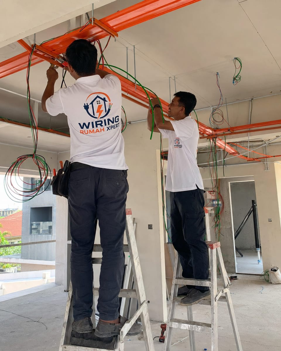 Wiring doorbell dan video intercom untuk pintu utama rumah